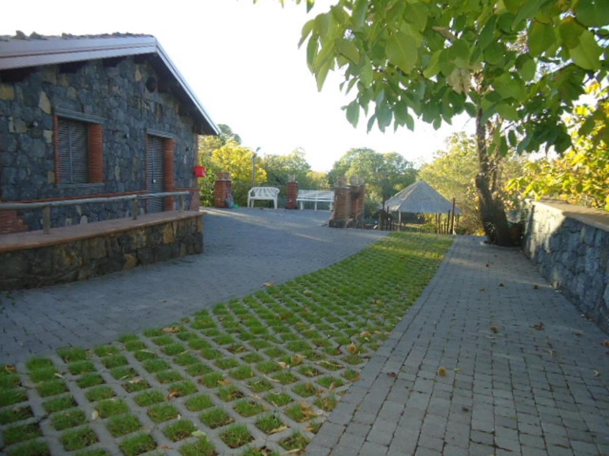 Casa Monte Etna Maletto المظهر الخارجي الصورة